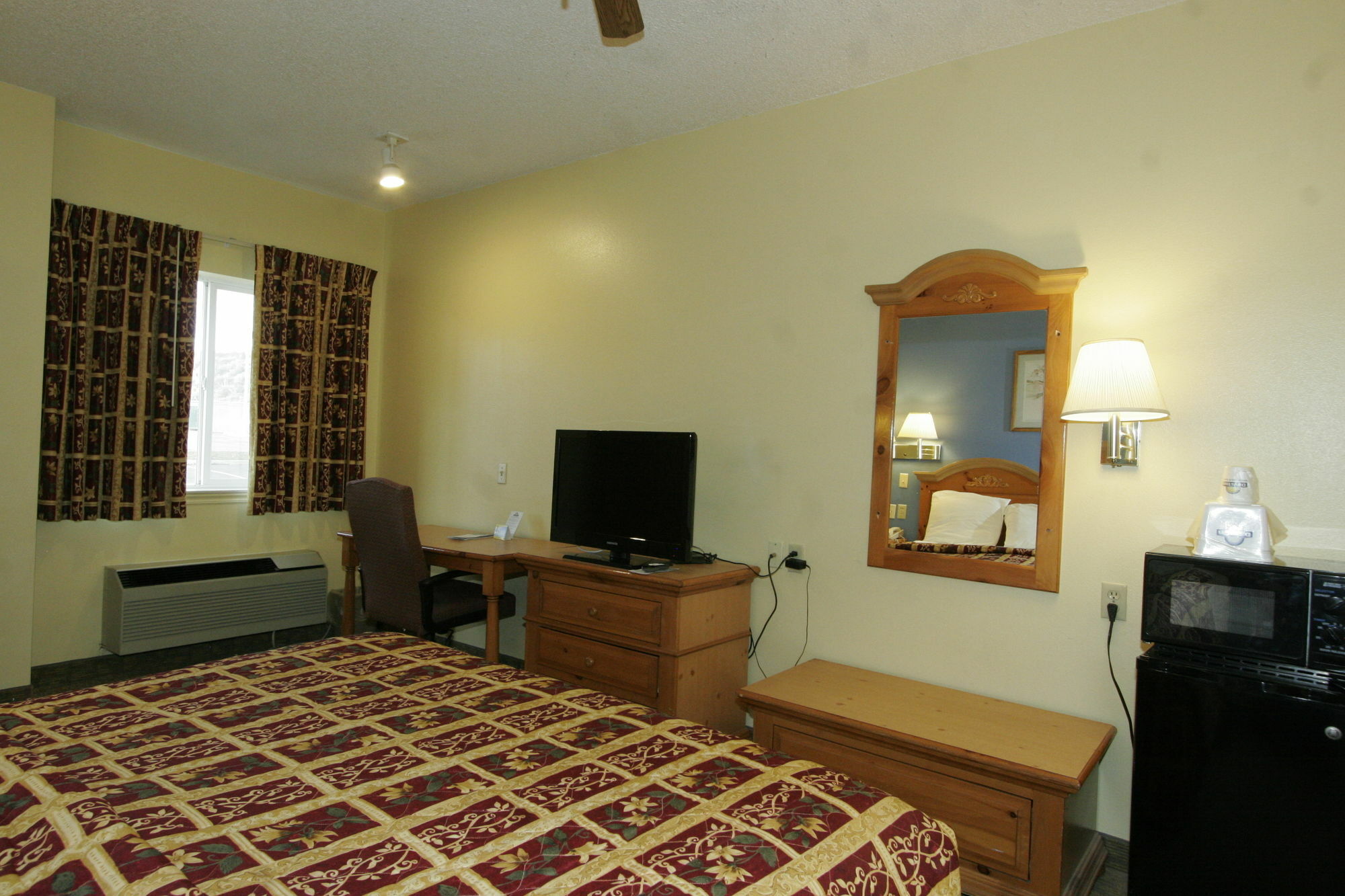 Days Inn By Wyndham Lehi Dış mekan fotoğraf